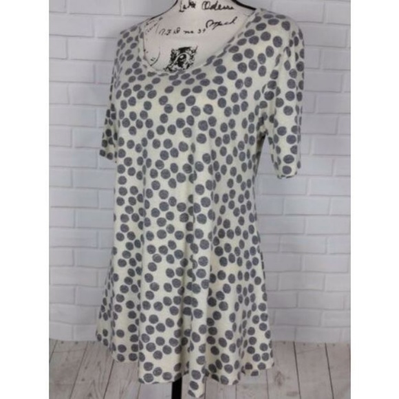 LulaRoe Polka Dots T-Shirt Size S - Picture 3 of 8